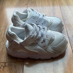 Nike Baby Huarache Sneakers